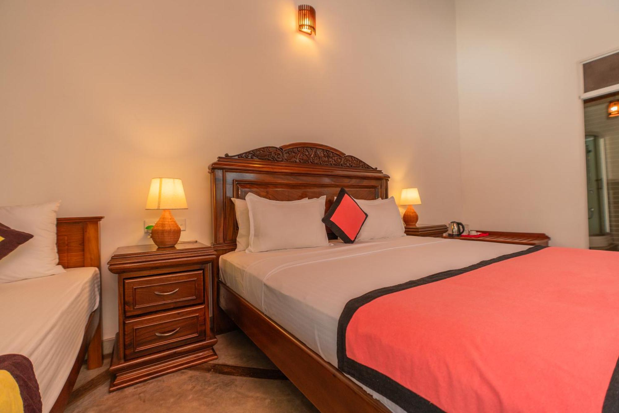 The Calm Of8 Hotel Унаватуна Екстериор снимка